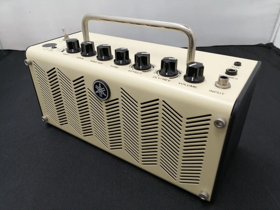 (Used) Yamaha THR5 10-Watt Stereo Acoustic Guitar Amplifier - Image 4 of 4