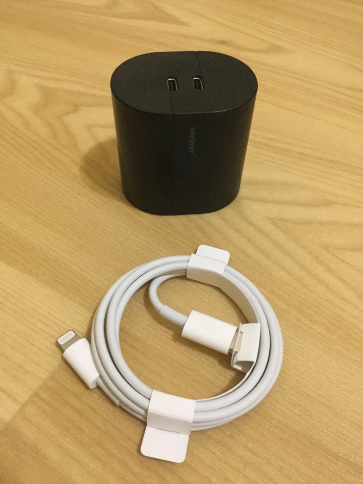 New Original Genuine Apple Iphone 11 & Iphone 11 Pro OEM Verizon Wall Charger - Image 3 of 4