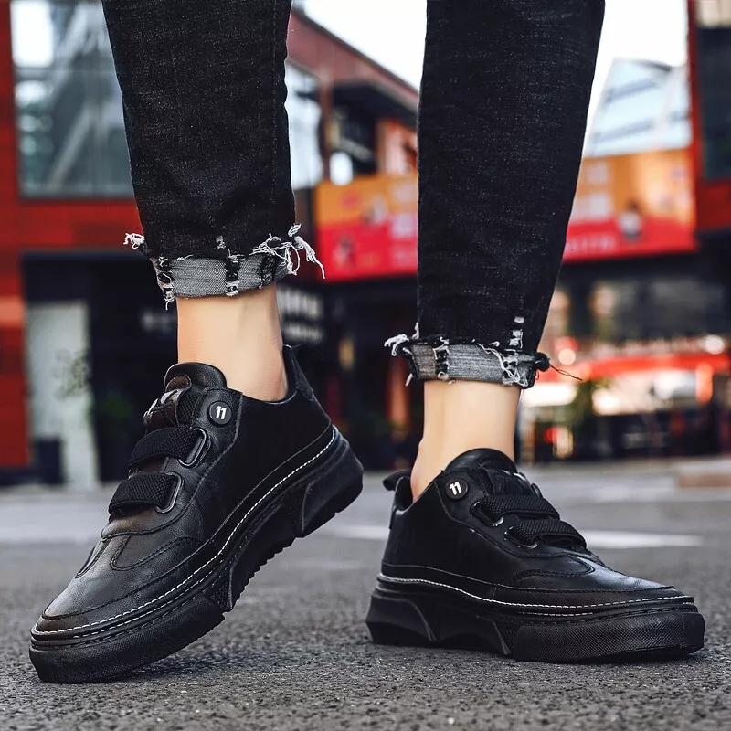 Plain black cheap sneakers womens