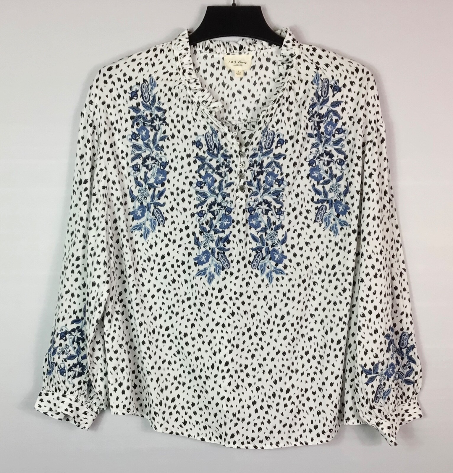 143 Story Blouse Women's Small White & Black Blue Floral Embroidered Long Sleeve