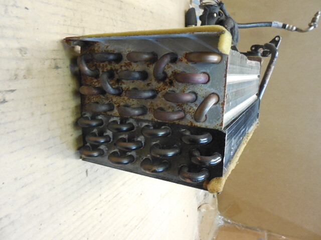 1980 - 1982 Ferrari ModIal 8 AC  Air Heater Core Evaporator