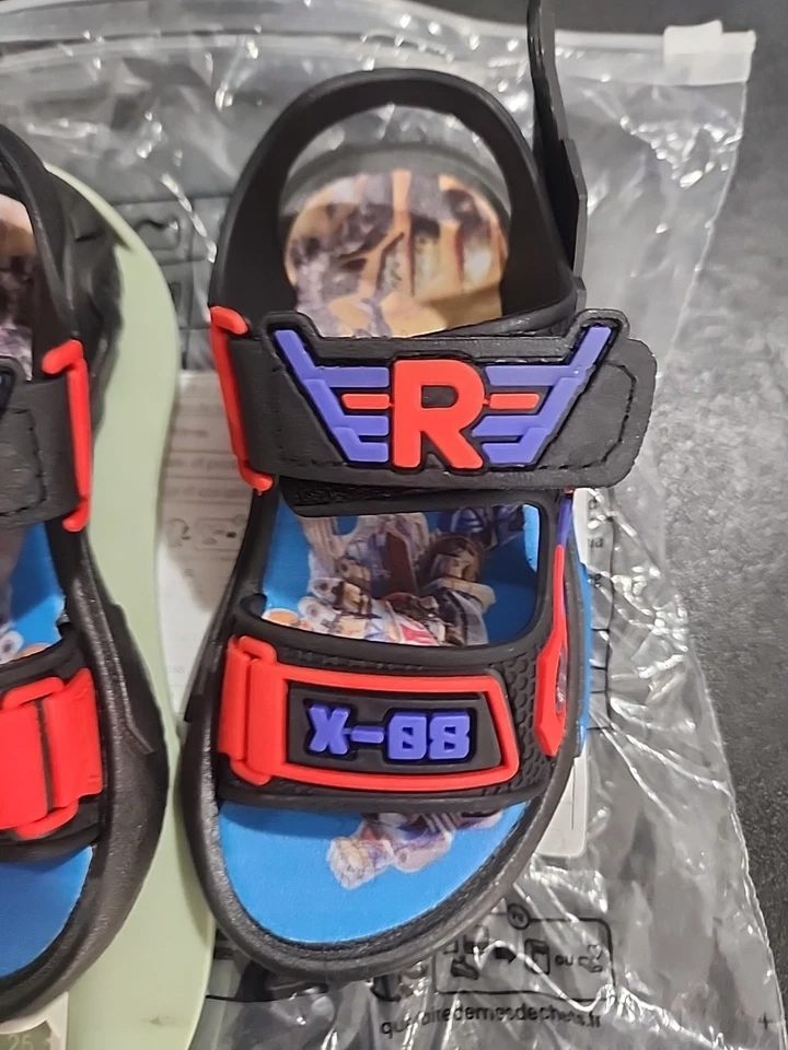 sandalias niño talla 9 nuevas Foto 3 de 4