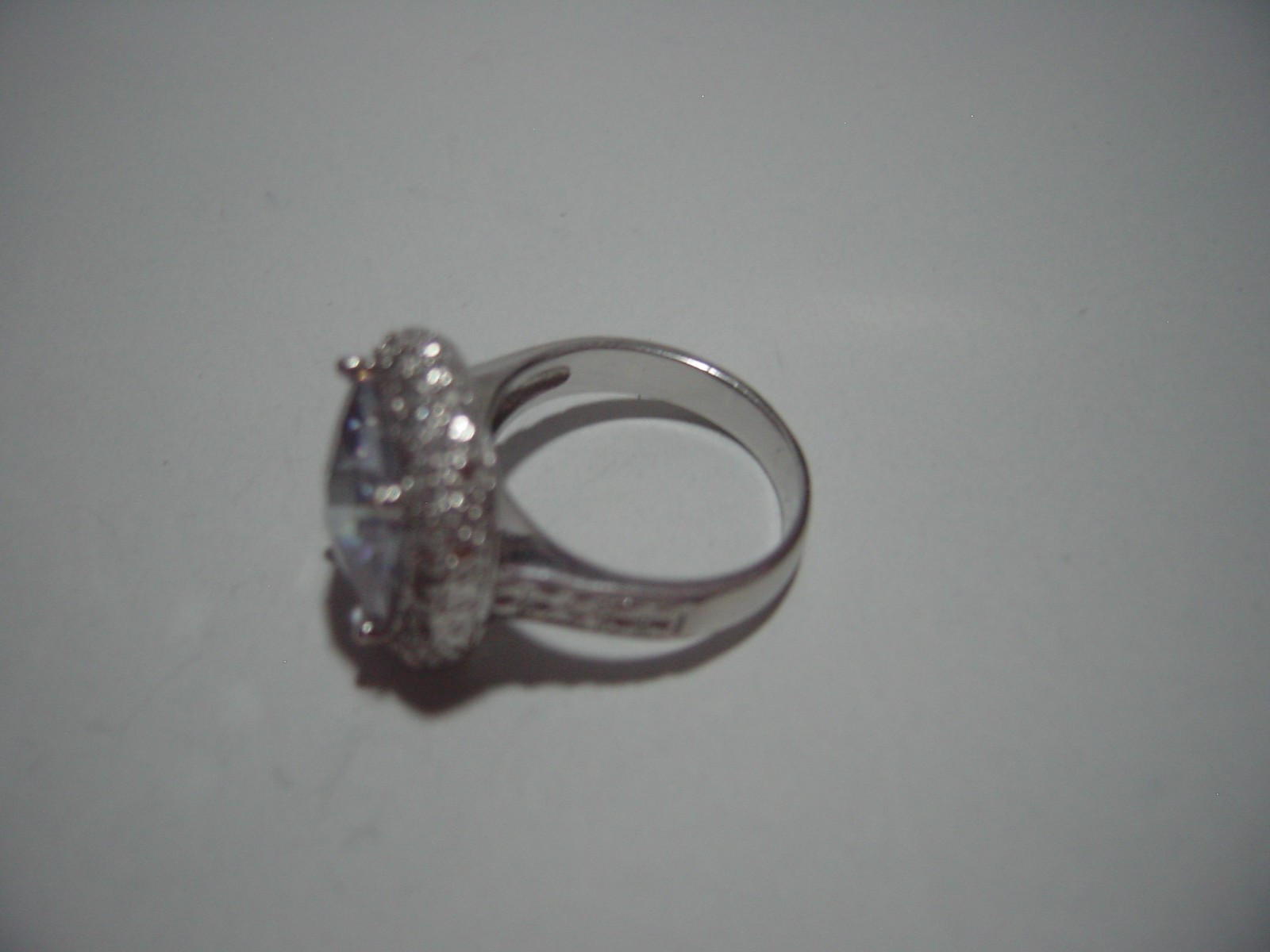 VINTAGE-SOLID SILVER LARGE SUPERB SPARKLING CUBIC… - image 3