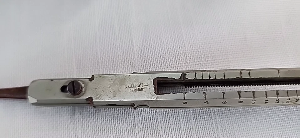 De colección B K ELLIOTT CO ALEMANIA Divisor proporcional y estuche artista de redacción Foto 2 de 4