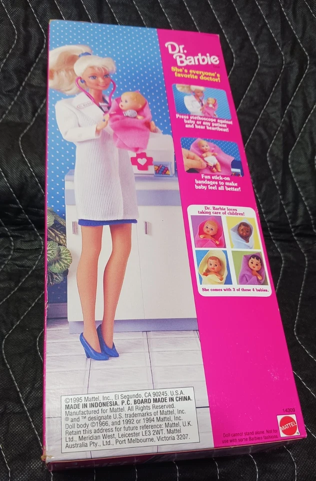 MUÑECA BARBIE 1995 DR. NUEVA EN CAJA DOCTOR CON BEBÉS 14309 Dr. Barbie Tres (3) Bebés Foto 2 de 4