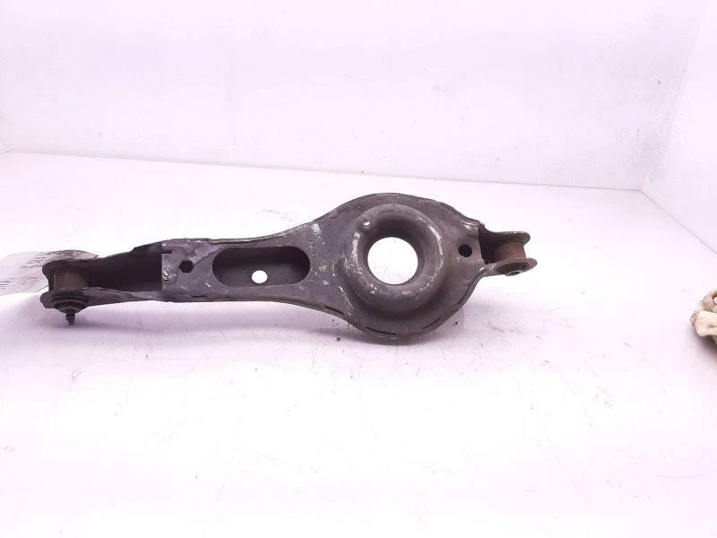 Brazo de control inferior derecho trasero 5,4 L compatible con Ford F-150 RK641681 2008 Foto 2 de 4