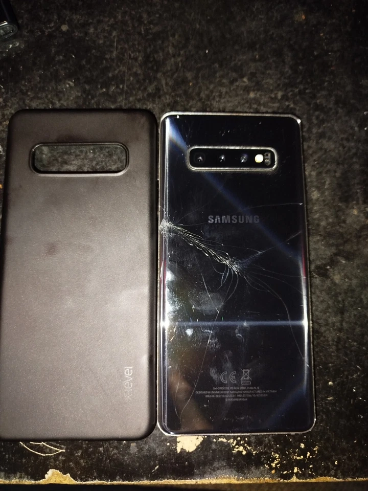 Samsung Galaxy S10+  Fonksoniert Vollständigkeit, Foto 2 von 2