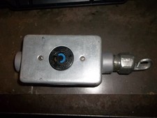 APPLETON 3/4" UNILET TYPE FSC HUBBELL TWIST-LOCK 15A 250V GANG DEVICE BOX J5 