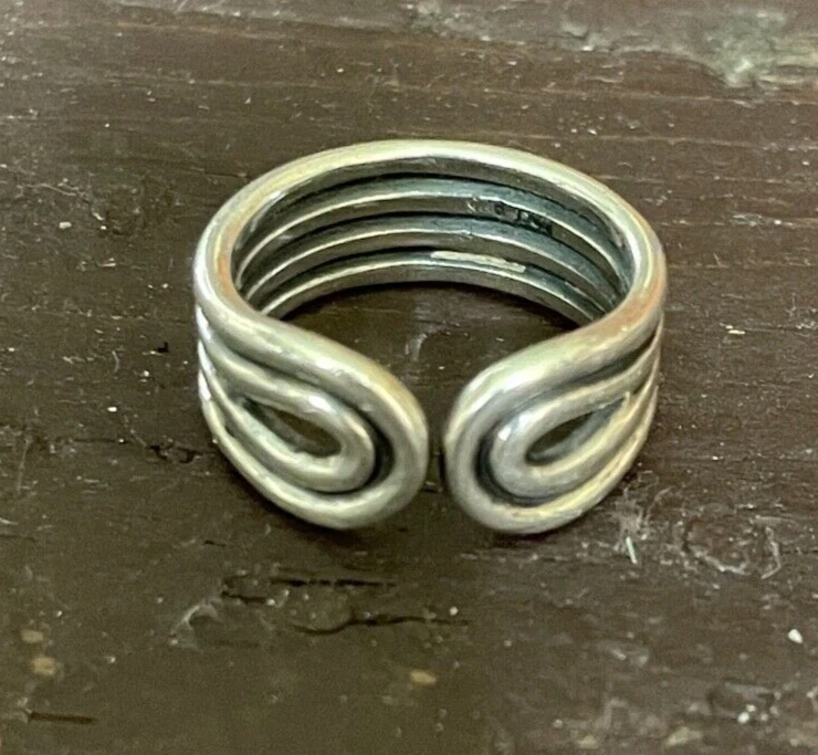 Double silver shop ring
