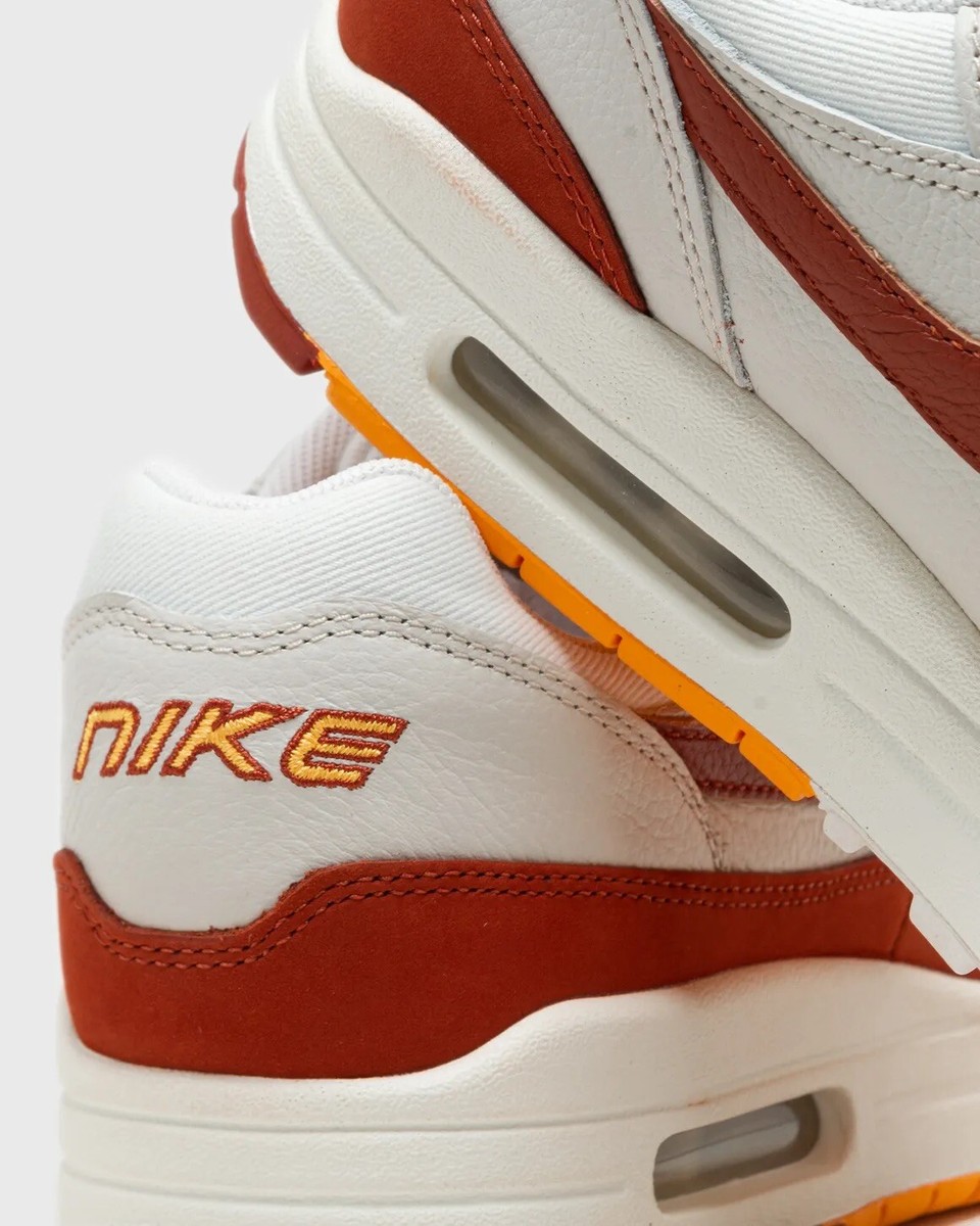 air max 1 lx orange