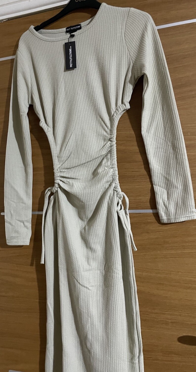 size 12 Beautiful Pretty little thing long maxi dress rrp £39.99 image 8