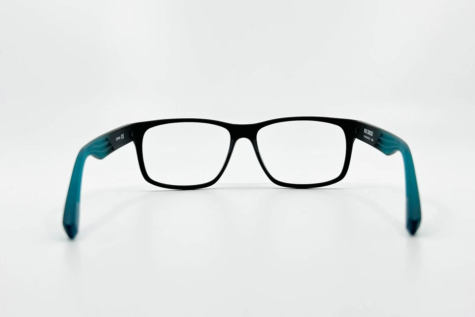 Óculos de sol Nike Cruiser EVO835 003 armação preto azul aro completo 823 - Imagem 4 de 4