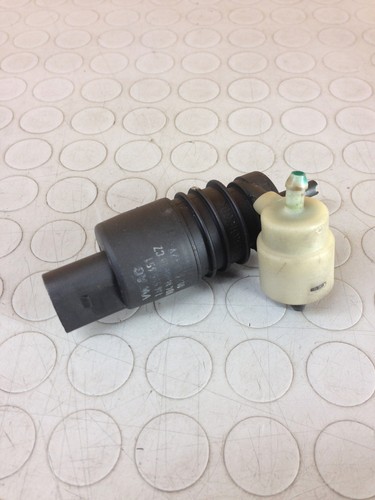 VOLKSWAGEN POLO (1998) 1.4 WASSERPUMPE SCHEIBENWISCHER VORNE 1J6955651