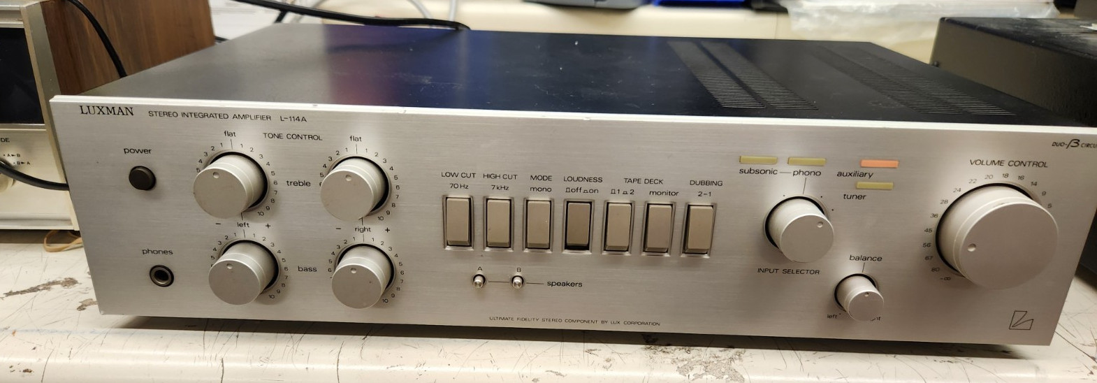 Luxman L-114 vintage audio equipment - eBay listing photo 1