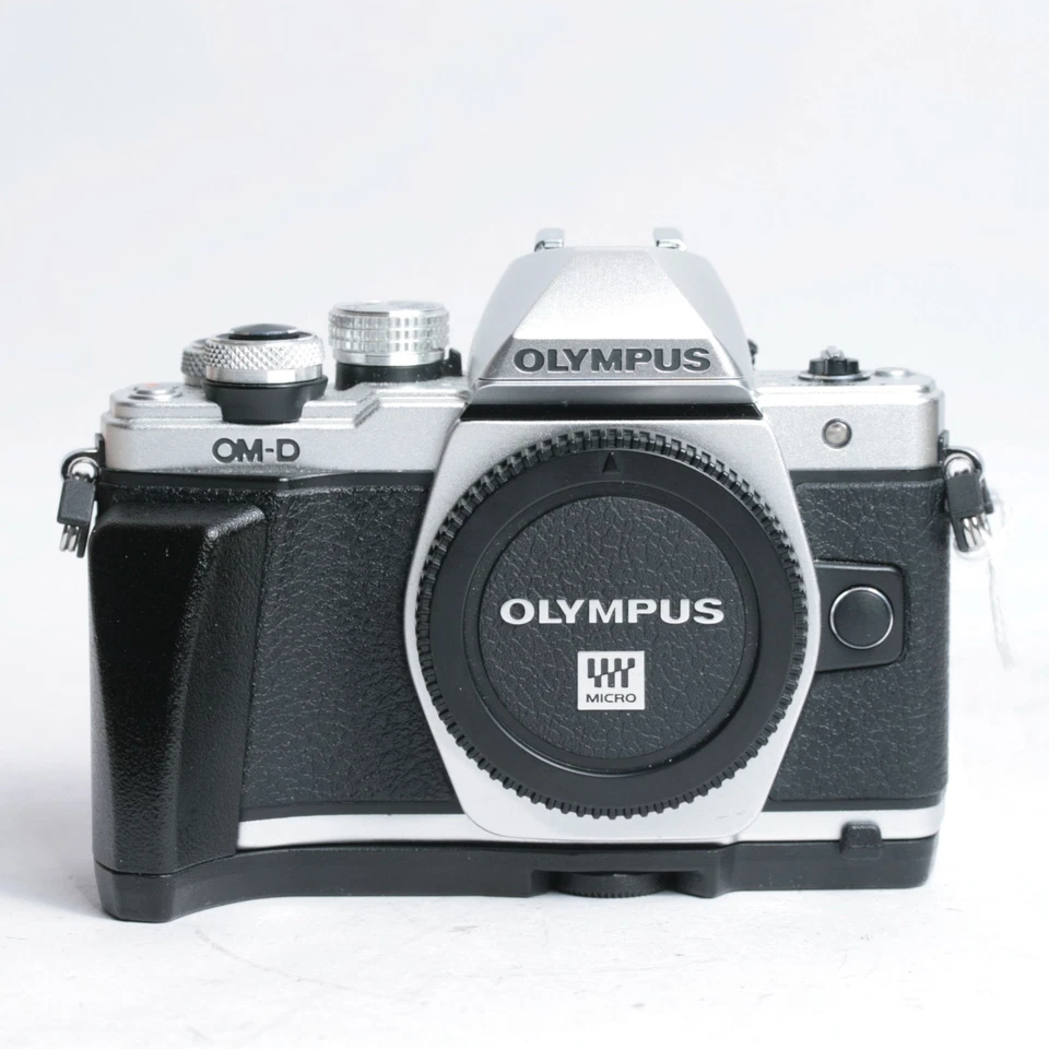Olympus OM-D E-M10 Mark II, photo 1 of 5