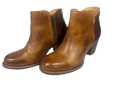 Bed Stu Women's Leather Boots Size 10  Yell  Two Toned Distressed Orig $235.00
