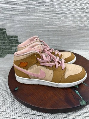Nike Shoes Girls Size 6.5 Air Jordan 1 Mid Lola Bunny Wheat Athletic Sneakers