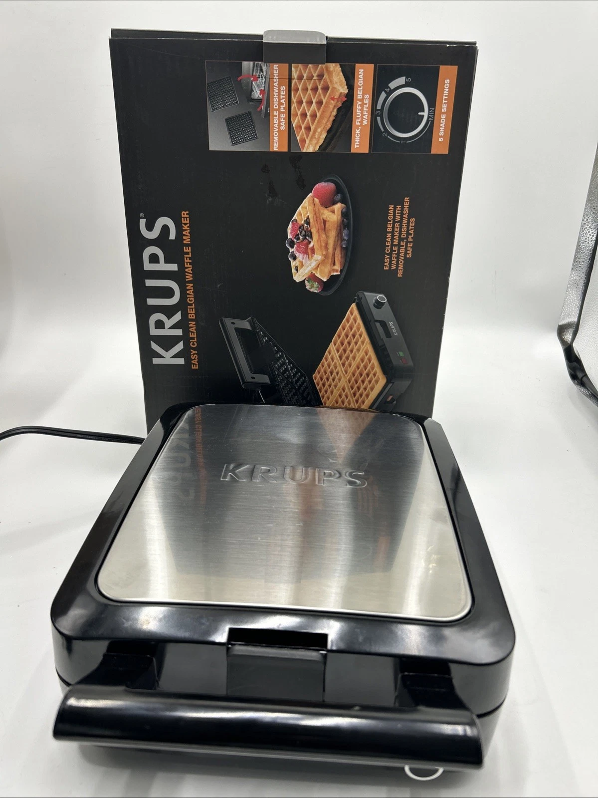 KRUPS Stainless Belgian Waffle Maker GQ502D51 4 Slice Removable Plates Open box
Opens in a new windo