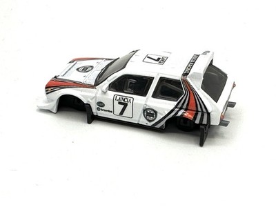価格改定！Lancia Delta S4 ミニカー 1995モデル Loose Hot Wheels Premium Lancia Delta S4 (white) - *DONOR BODY-NO