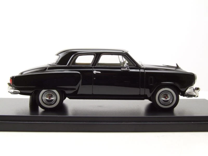 Studebaker Champion Custom Berlina 2 Porte 1952 Nera Modellino 1:43 Neo Scale - Immagine 4 di 4