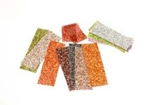 Hareline Dubbin MOTTLED TRANSPARENT SLIM SKIN - Fly Tying Body Material