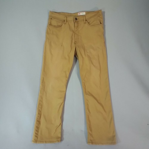 Wrangler jeans mens 33 x 30 light brown 
