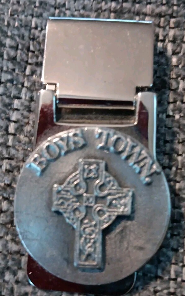 Picture 1 of 6