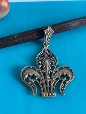 Ancien Pendentif Laiton Argenté Fleurs de Lys Royaliste