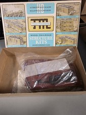 Train Miniature 7059 HO Small Freight Warehouse Building Kit