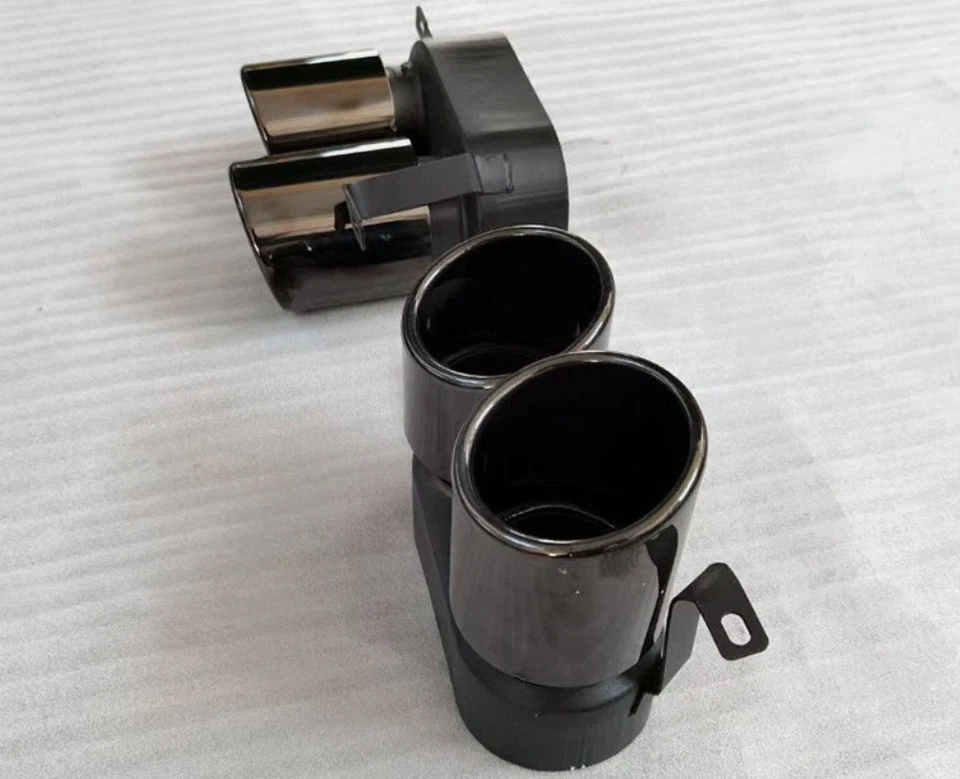 Glossy Black Rear Exhaust Tips Fit for BMW 320I 330i G20 G28 2017-2022 — 第 3/4 张图片