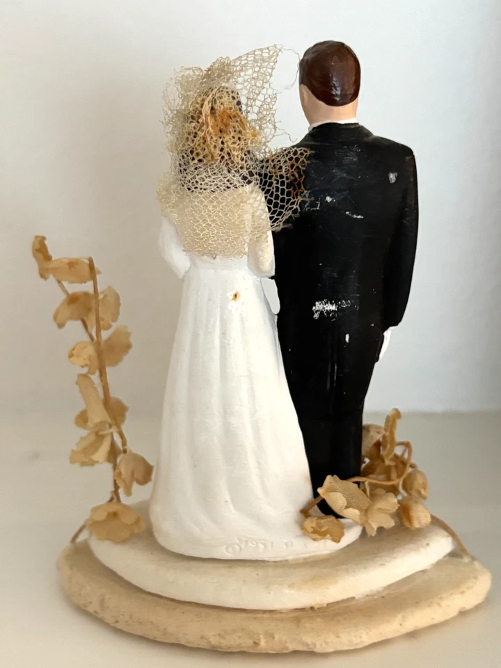 Topper de pastel de boda vintage MCM 1950 tiza novia novio Foto 4 de 4