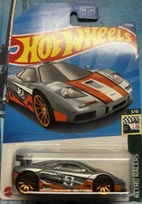 Hot Wheels Retro Racers McLaren F1 GTR 3/10 57/250 Silver/Orange