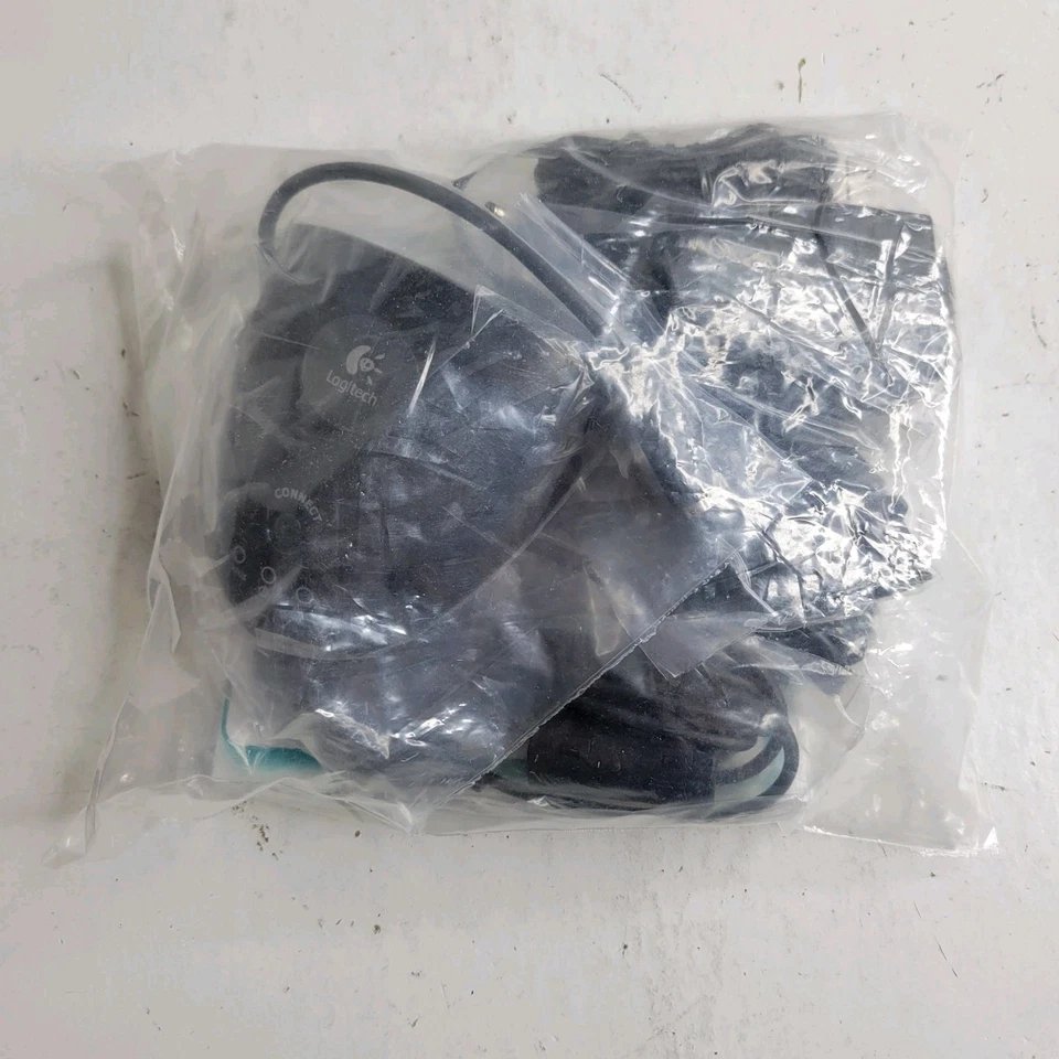 Logitech Harmony Remote RF Wireless Extender 915-000044 Complete Sealed  - Image 2 of 2