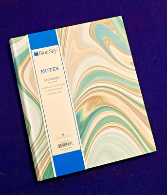 Blue Sky Notes Journal 340 lined pages Yearly Calendar 2018-2021 Holidays Page