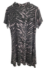 Torrid size 1 1X gray & Pink zebra Hacci mock neck print knit trapeze dress