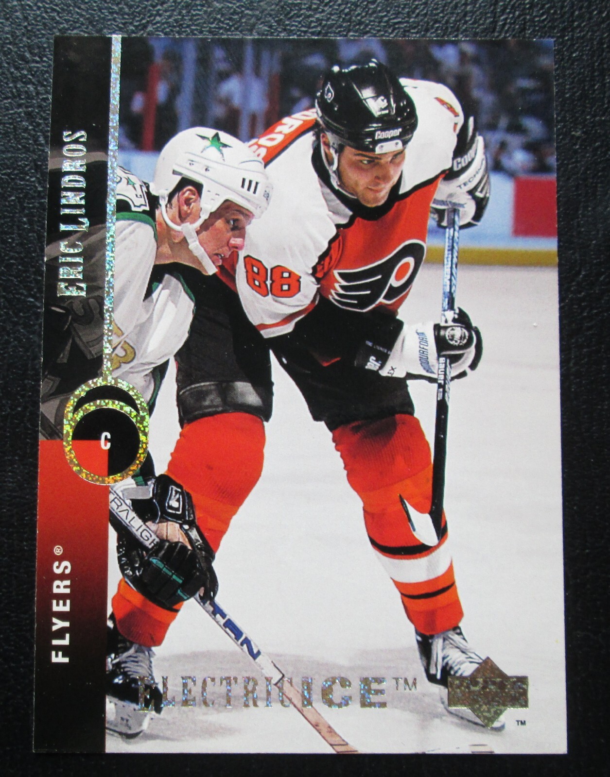 ERIC LINDROS 1994 UPPER DECK HOCKEY ELECTRIC ICE PARALLEL INSERT CARD # 98
