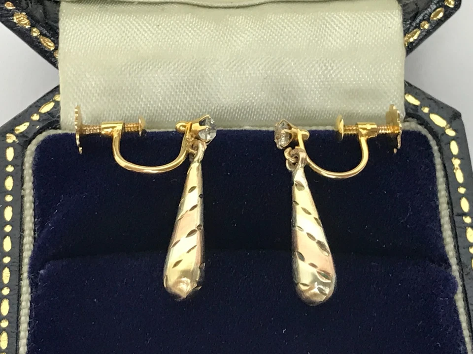 Old-cut Clear Stone 9ct Gold Screw Back Dangle Drop Vintage Earrings - Image 2 of 4