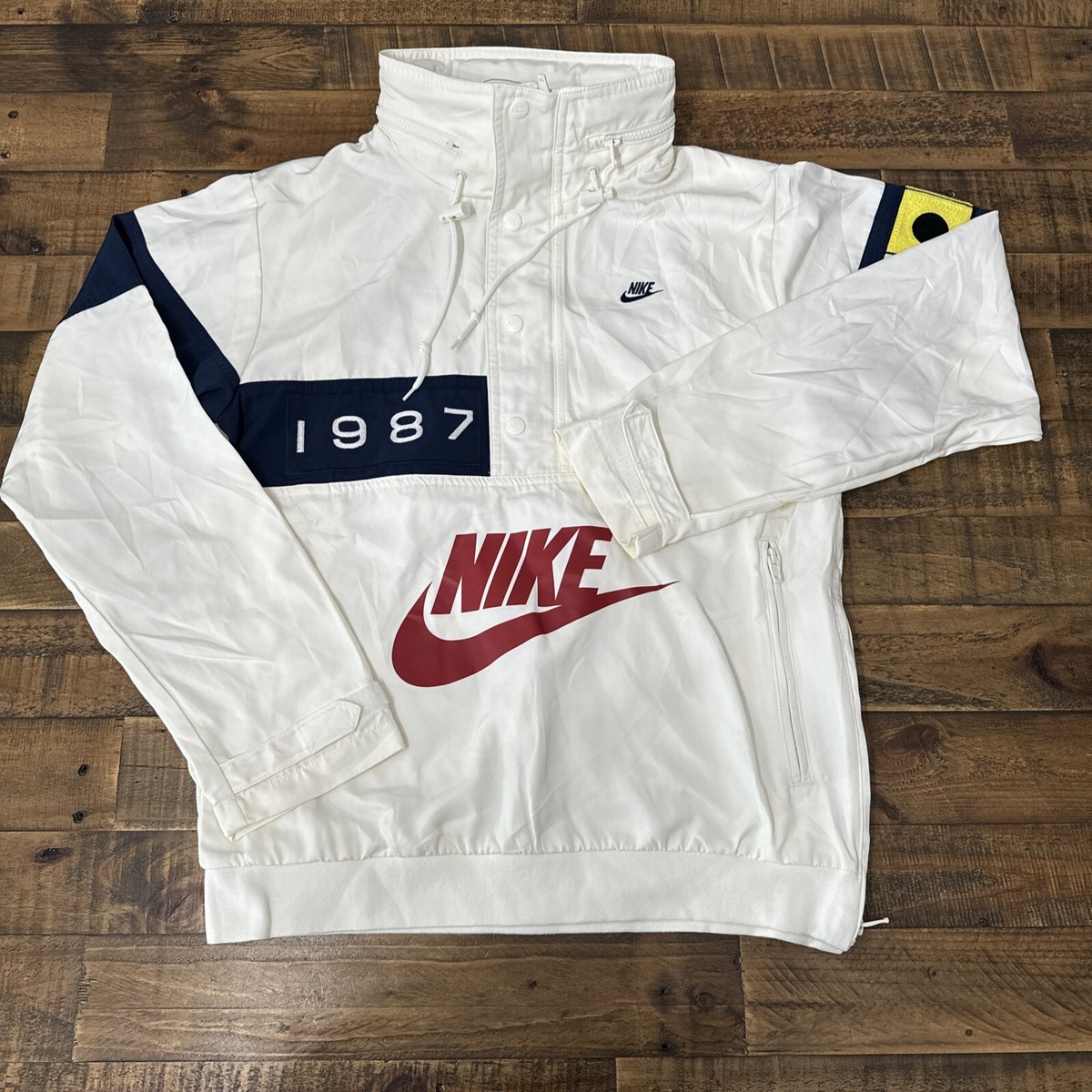 s-l1200.jpg s-l1200.jpg