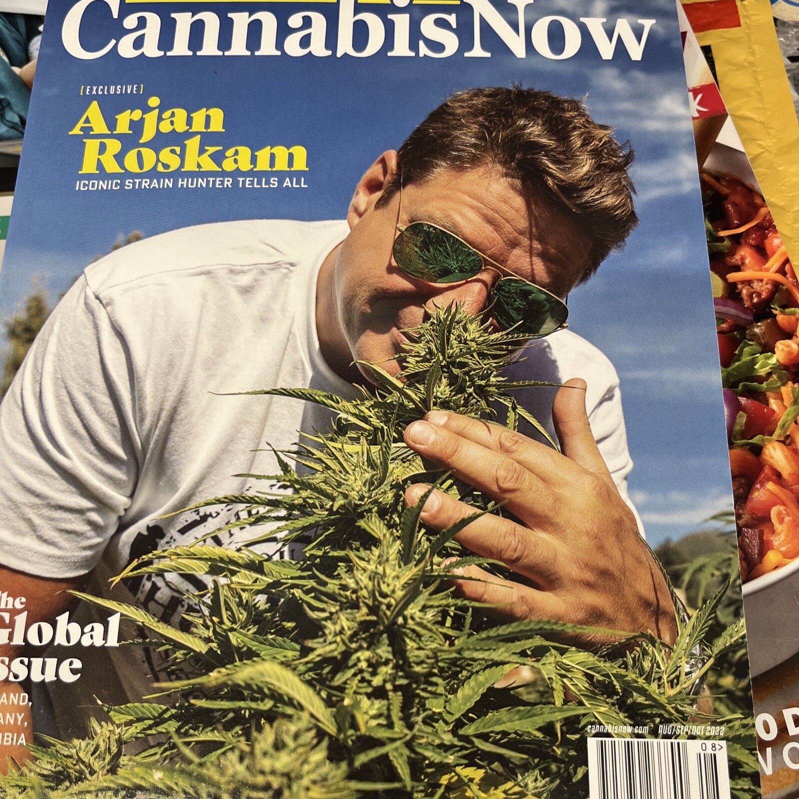 CANNABIS NOW MAGAZINE | AUG/SEPT/OCT 2022 | ARJAN ROSKAM, The Global Issue T-88