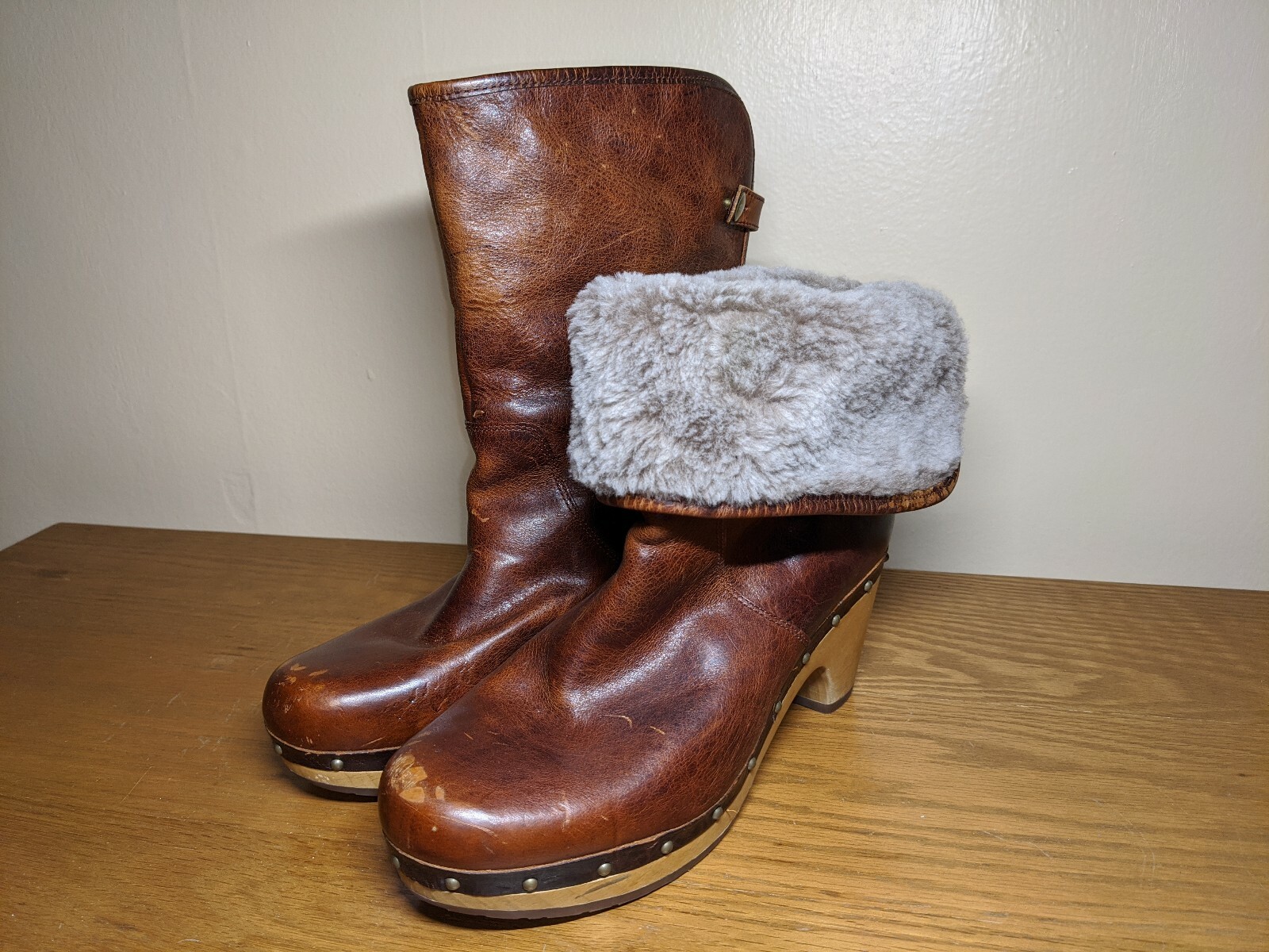 ugg lynnea boot size 9