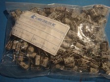  200 ILLINOIS CAPACITOR 105RSM250M 250V 1uF 85 C RADIAL ALUMINUM ELECTROLYTIC