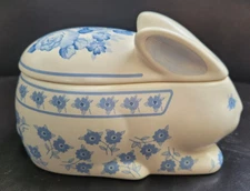 Vtg Crowning Touch Collection Floral Bunny Jewelry Trinket Box Ceramic Keepsake