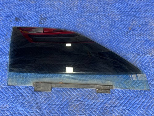 1983-1985 Porsche 944 Front Right Passenger Door Window Glass OEM #1757EM - Picture 2 of 6