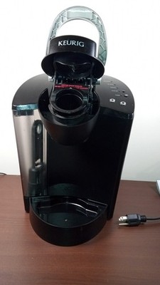 Keurig Single Cup Coffee Maker 2 Size Options MODEL B40 Untested