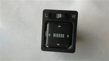 Toyota Land Cruiser 96/2002 183502 REAR MIRROR SWITCH