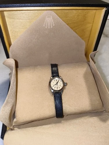 Vintage Tudor Oyster Ref. 7935 – Original Rolex Case Back & Crown - Runs Great