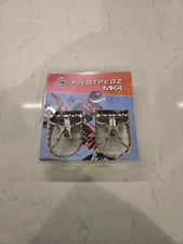 Pivot Pegz, Fits most Hondas, bought for my  CRF 450