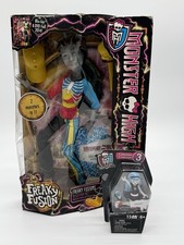 Monster High Freaky Fusion Neighthan Rot Doll (2014) - New In Box & Ghoulia