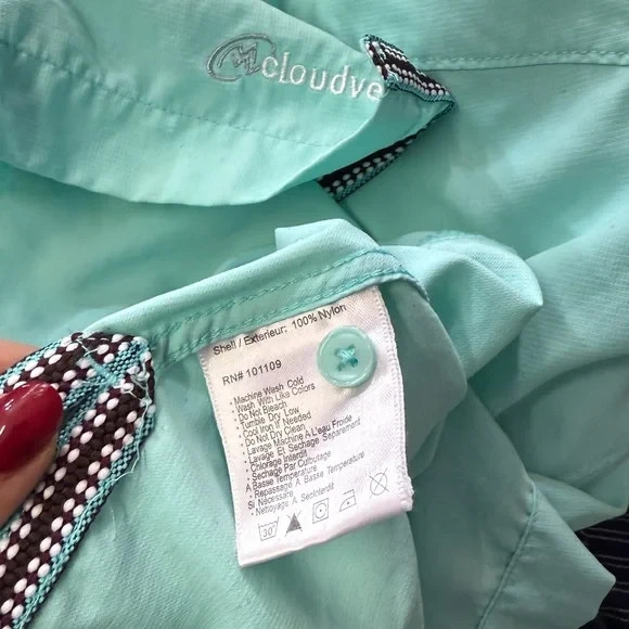 Blue cloud veil half button pullover windbreaker … - image 9