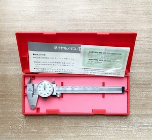 Mitutoyo Dial Caliper 6" Calibrated 505-637-50 .001" 6” With Case Made In JAPAN